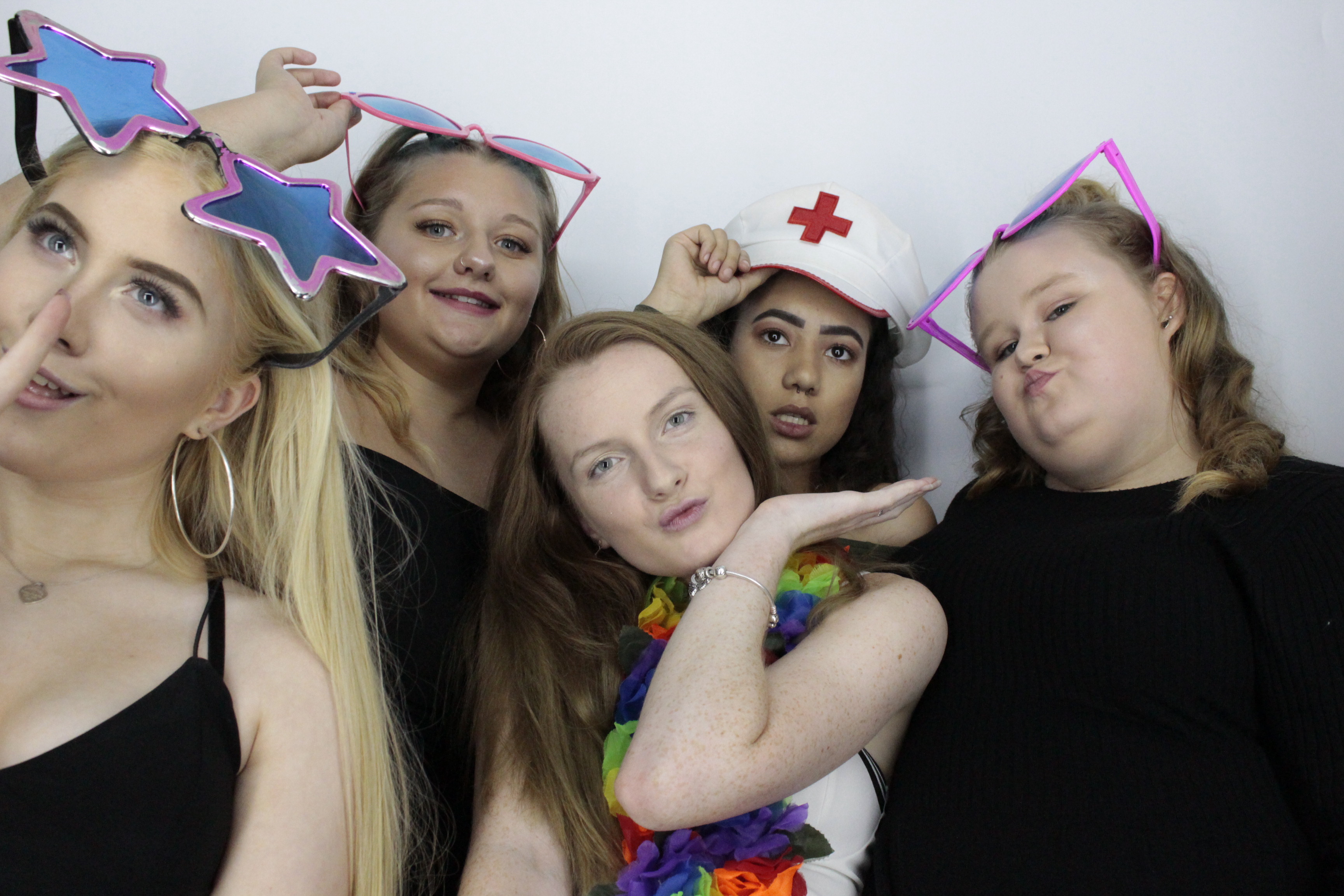 Ellesse's 21st Birthday | View more photos from the event at gallery.myphotoboothexperience.co.uk/u/MyPhotoBoothExperienceLtd/Ellesses-21st-Birthday